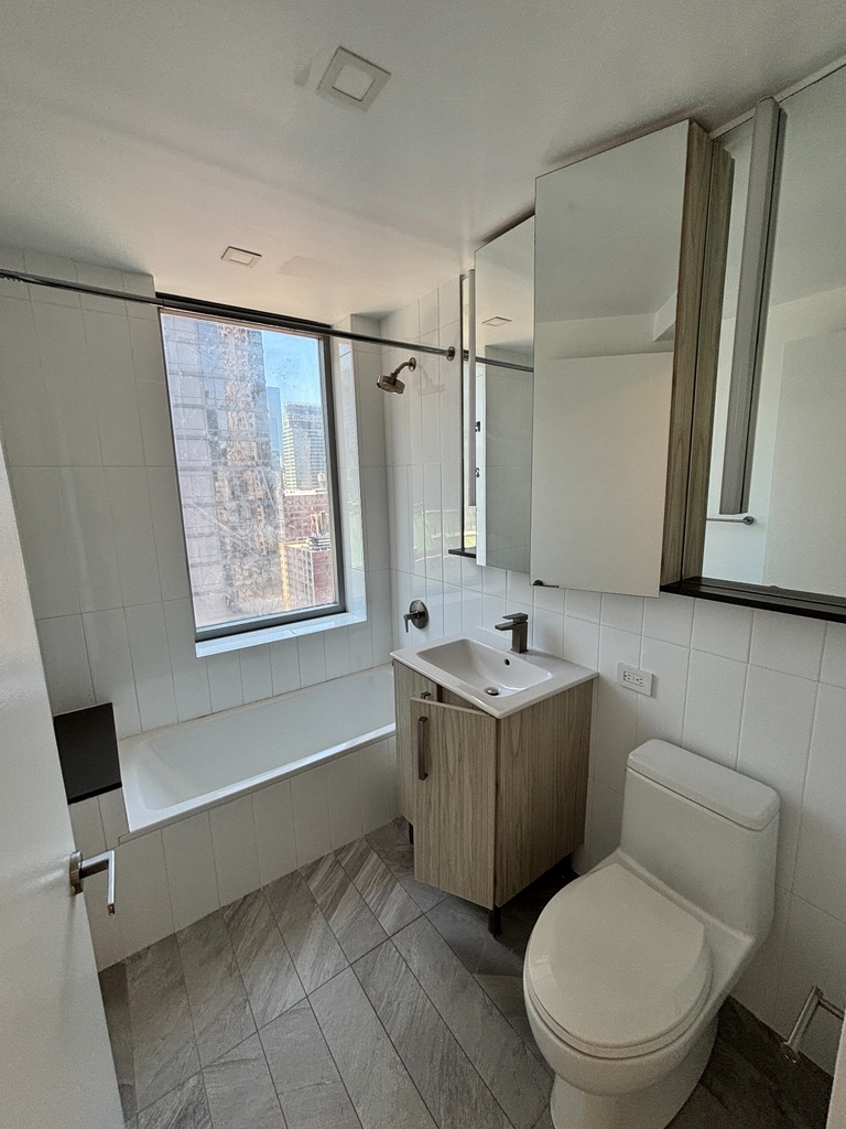  West 47th Street - Photo 11