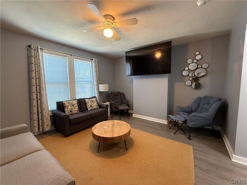 412 Court Street - Photo 3