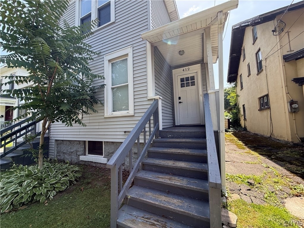412 Court Street - Photo 1