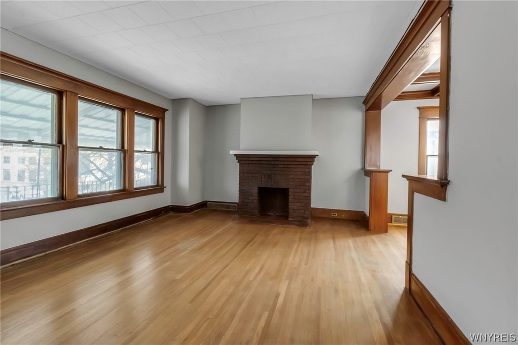 2514 Delaware Avenue - Photo 18