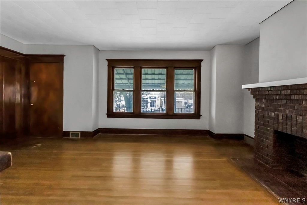 2514 Delaware Avenue - Photo 15
