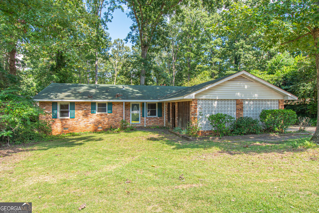 1005 College Station Road - Photo 0
