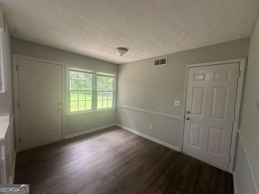 40 Lake Court - Photo 6