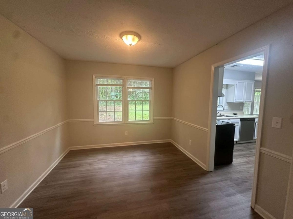 40 Lake Court - Photo 3