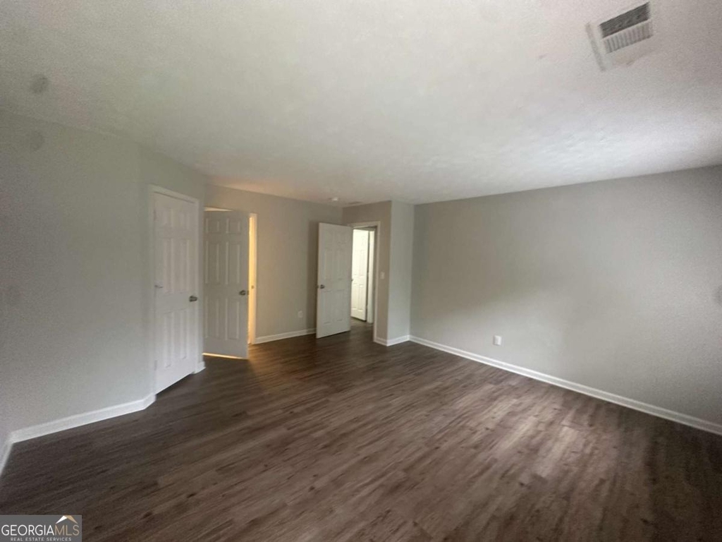 40 Lake Court - Photo 11