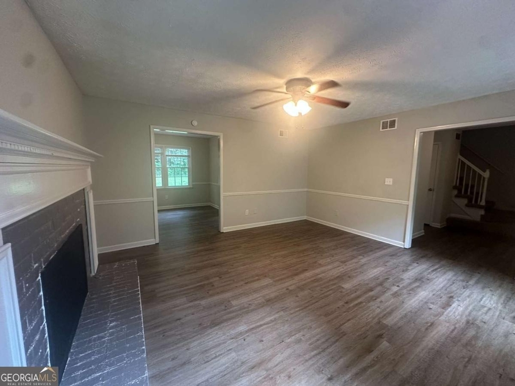 40 Lake Court - Photo 2