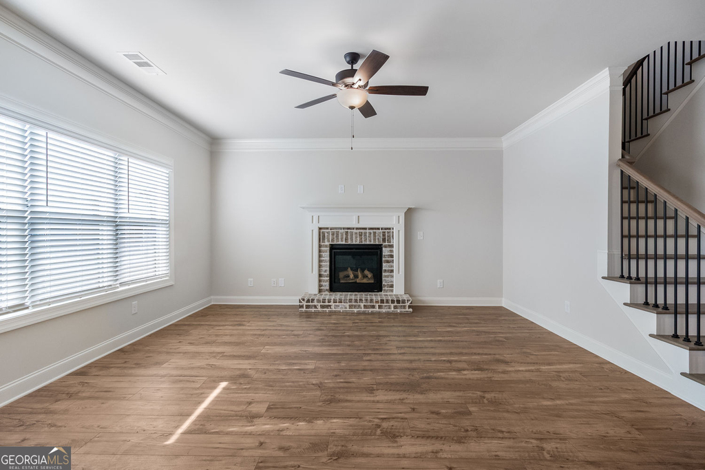 448 Banff Drive - Photo 5