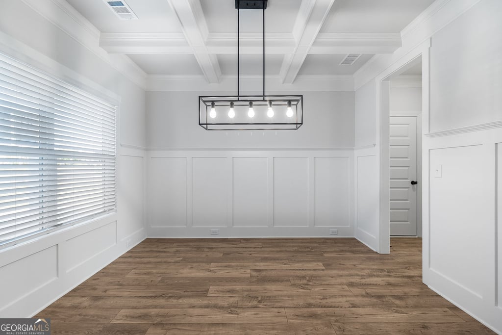 448 Banff Drive - Photo 3