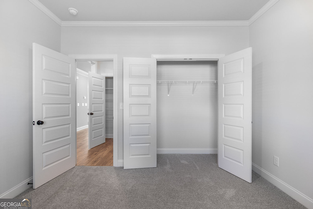 448 Banff Drive - Photo 4