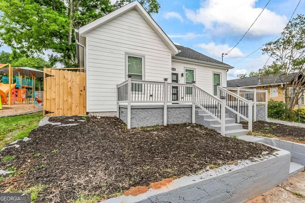 620 Echo Street Nw - Photo 4