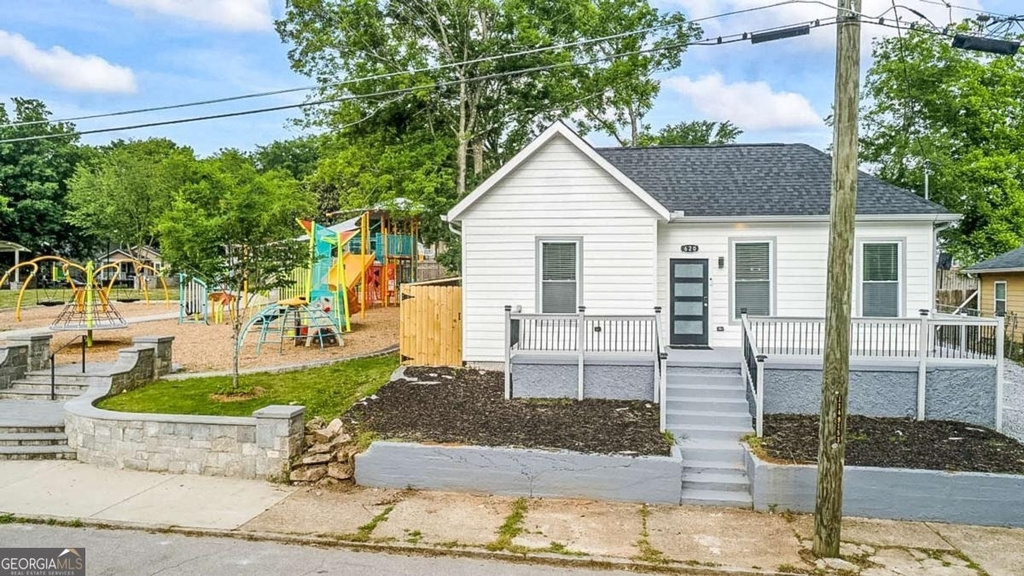 620 Echo Street Nw - Photo 2