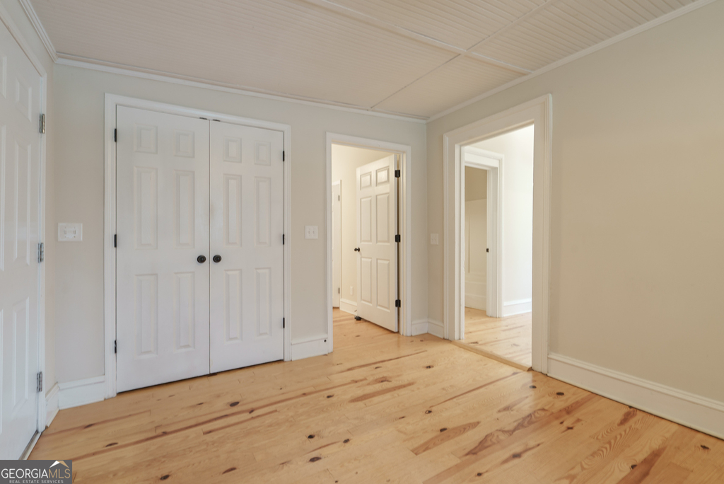 696 North Avenue - Photo 13