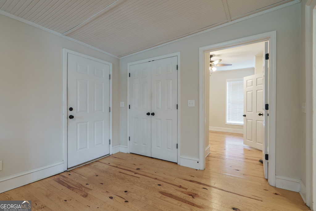 696 North Avenue - Photo 14