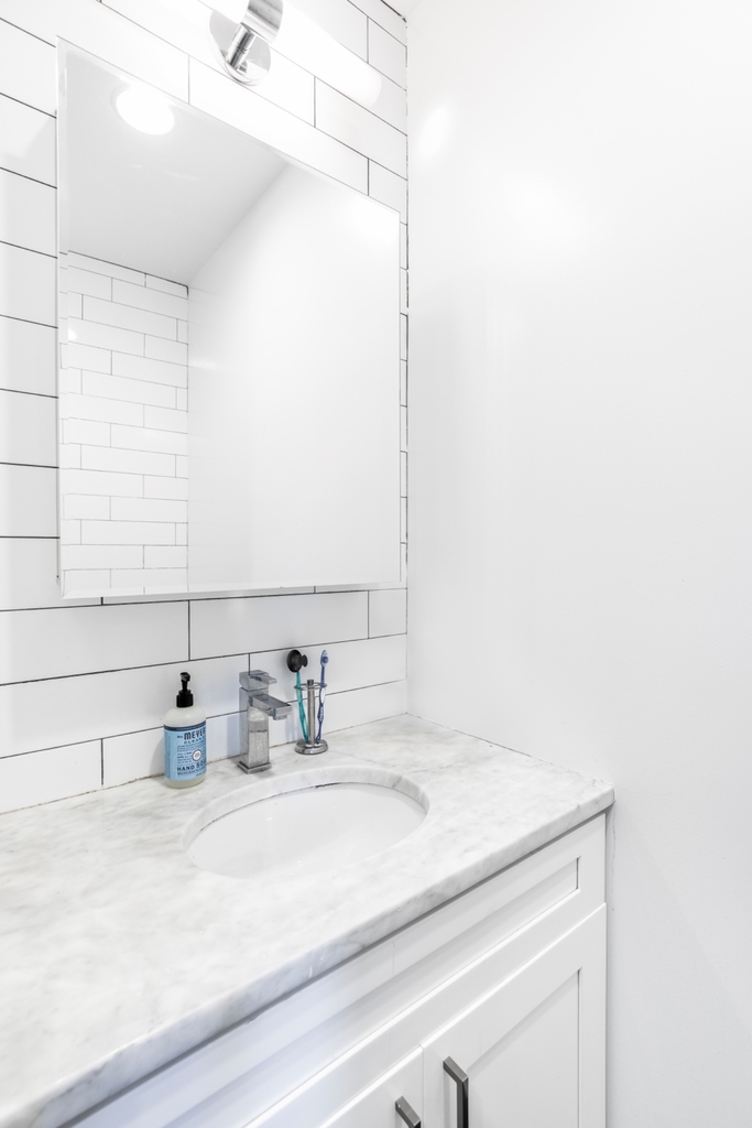 47 East 7th Street - Photo 5