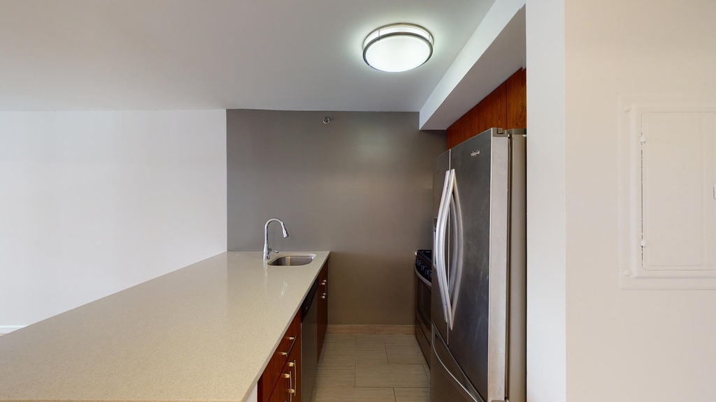 120 W. 21st - Photo 1