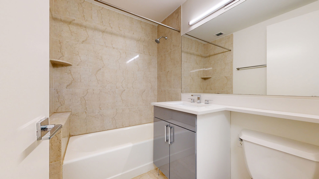 10 Hanover Square - Photo 4