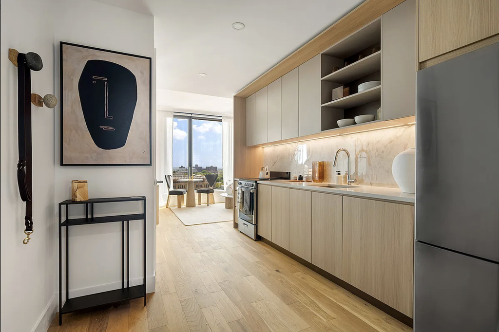 20 Rockwell Place - Photo 1