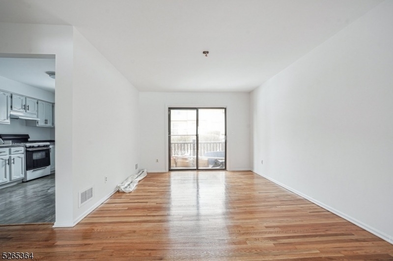 38 Park Street - Photo 8