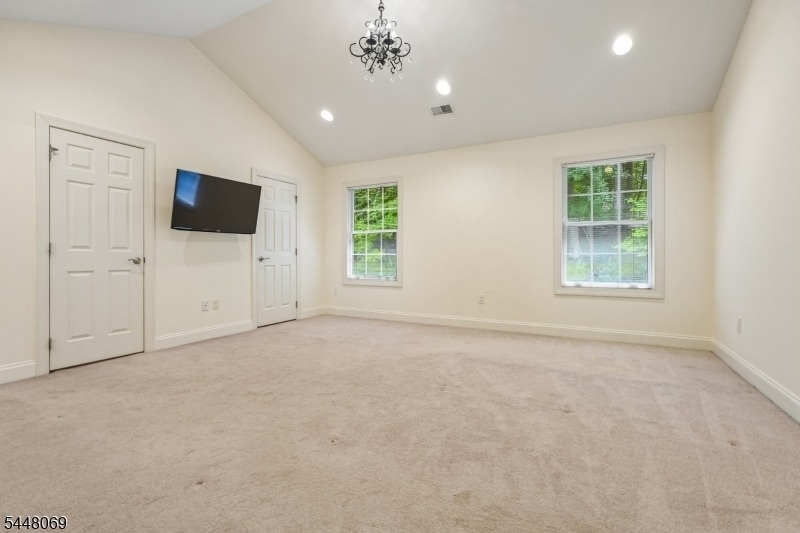 36 Bloomfield Ave - Photo 12