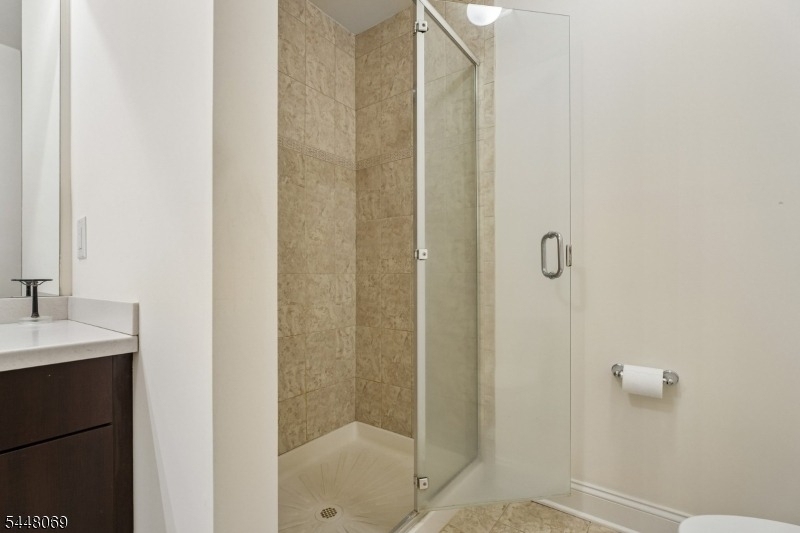 36 Bloomfield Ave - Photo 17