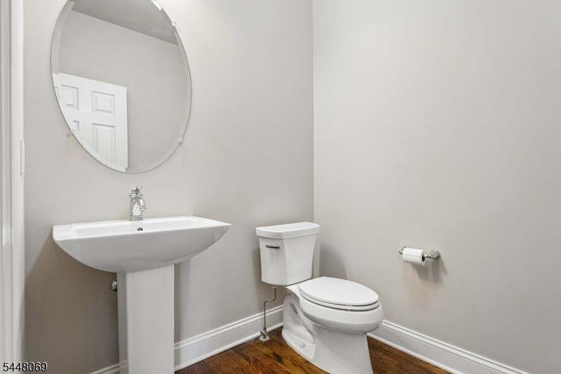 36 Bloomfield Ave - Photo 10