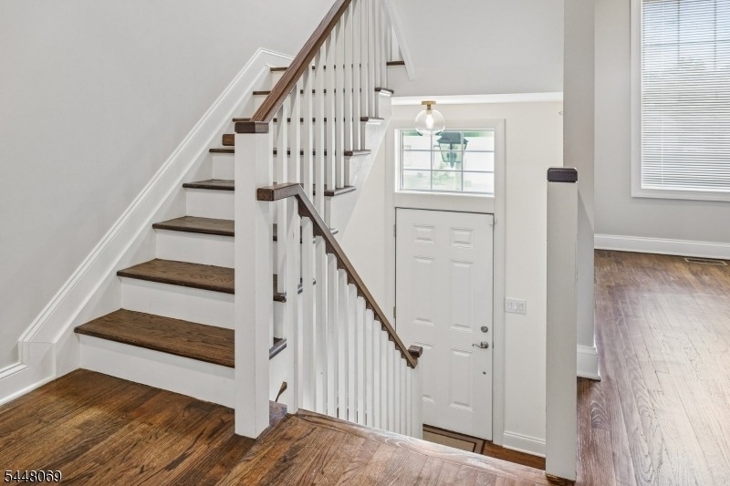 36 Bloomfield Ave - Photo 1