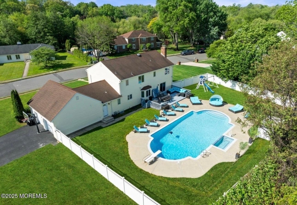 16 Bridle Drive - Photo 14