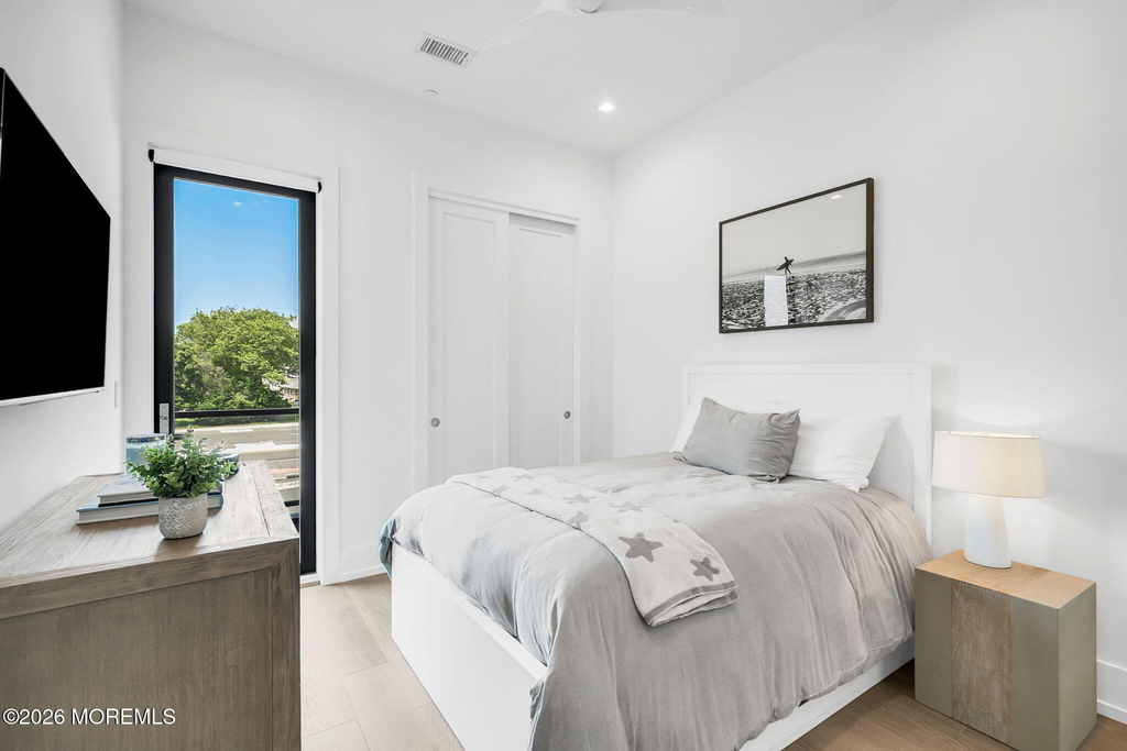 200 Ocean Avenue N - Photo 15