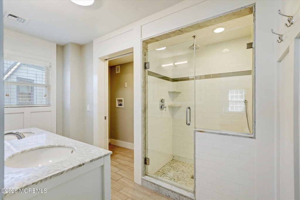 570 N Edgemere Drive - Photo 26
