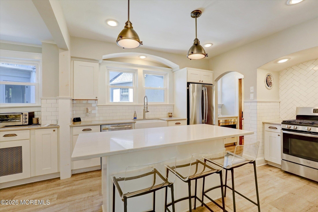 570 N Edgemere Drive - Photo 17