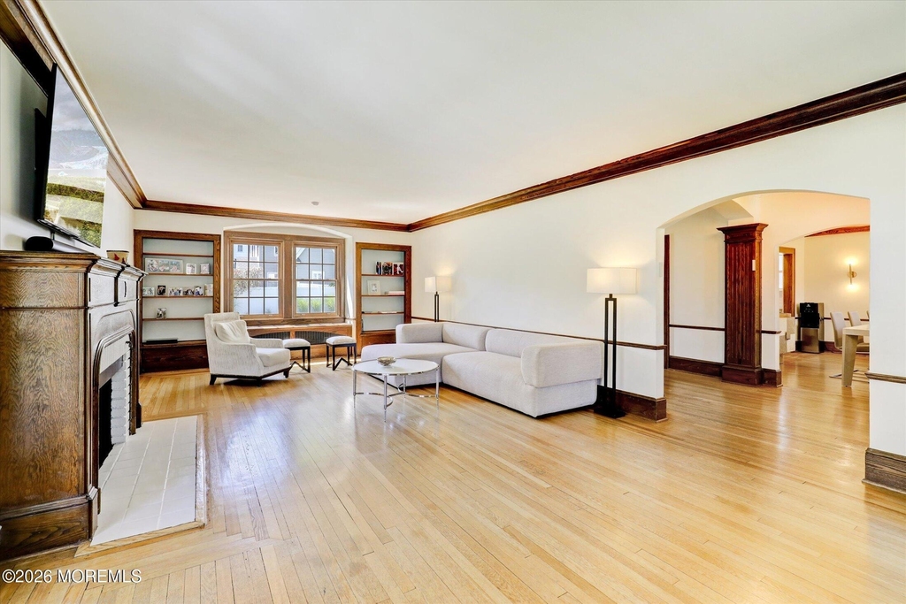 570 N Edgemere Drive - Photo 10
