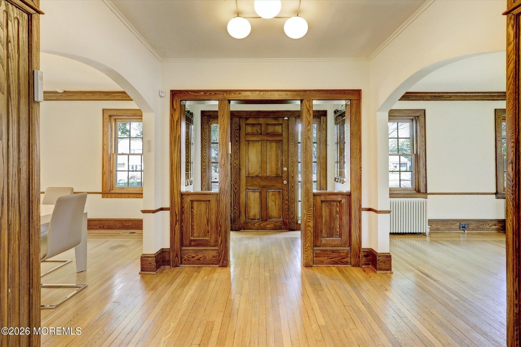 570 N Edgemere Drive - Photo 5