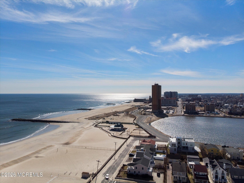 570 N Edgemere Drive - Photo 42