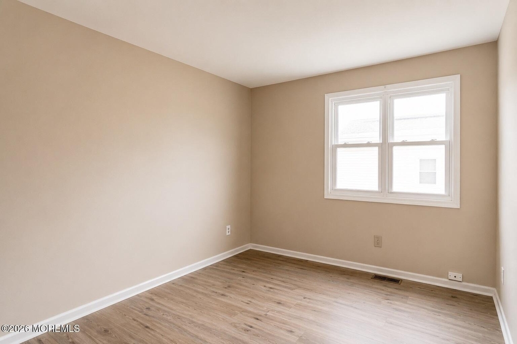 610a N Victoria Avenue - Photo 11