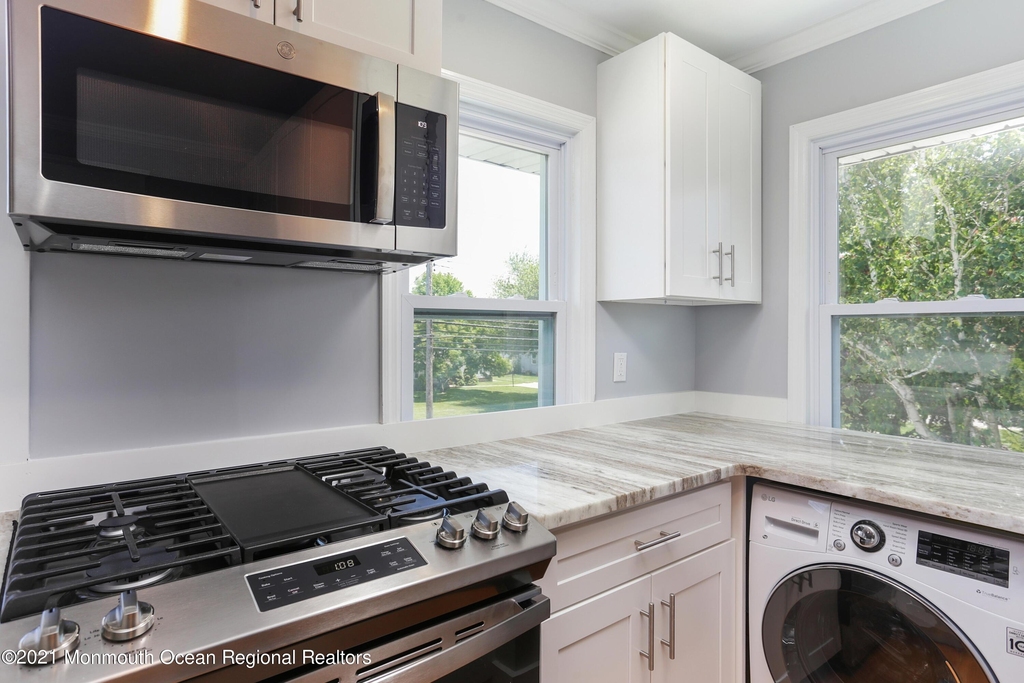 89 Locust Avenue - Photo 1