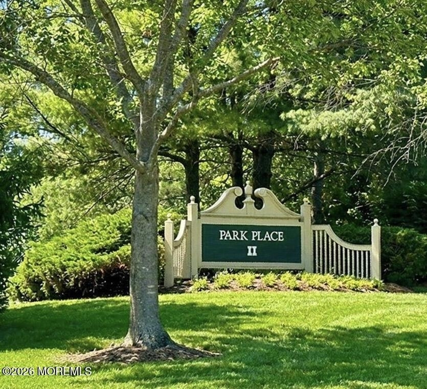 62 Dover Court - Photo 1