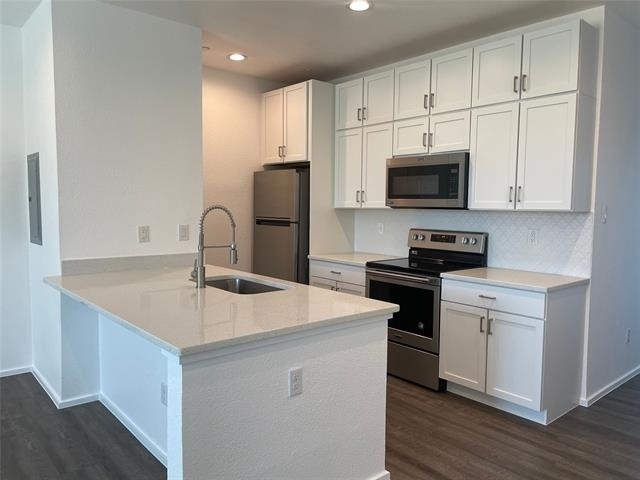 3275 Dallas Street - Photo 3
