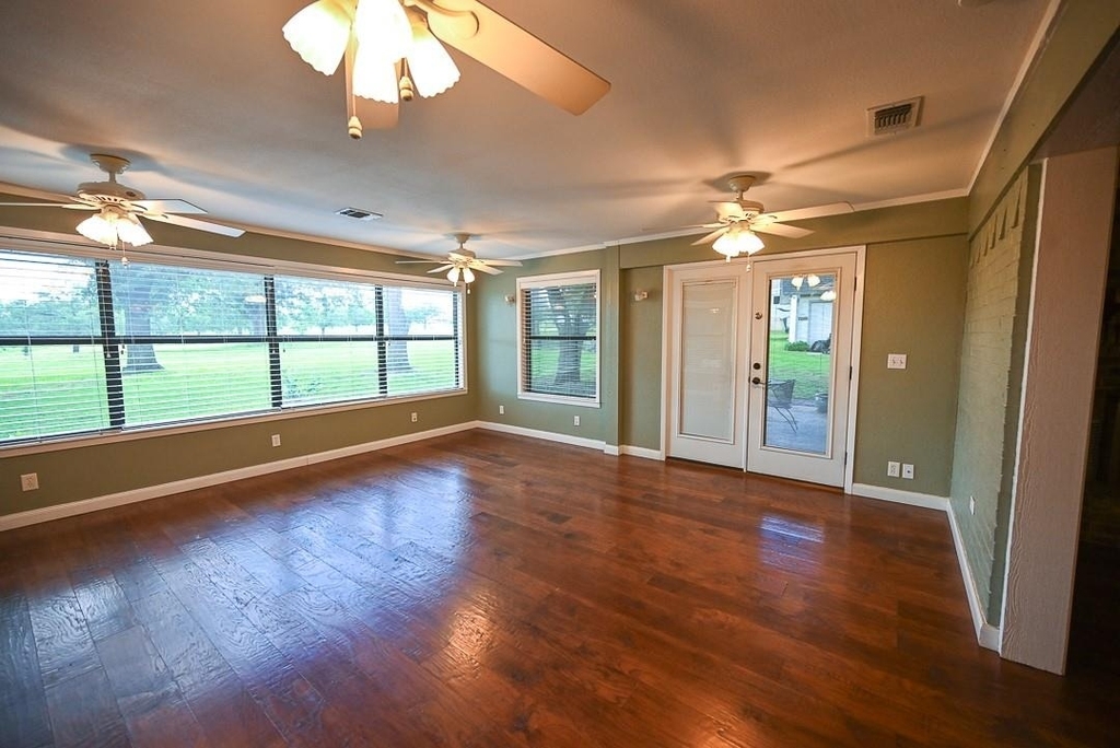 412 Half Moon Way - Photo 10