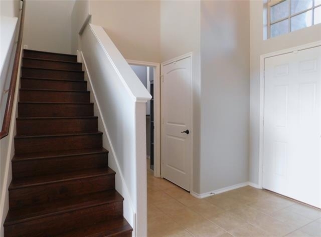 14904 Riverside Drive - Photo 3
