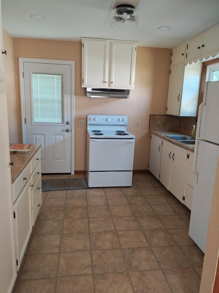 307 N Playdium Drive - Photo 5