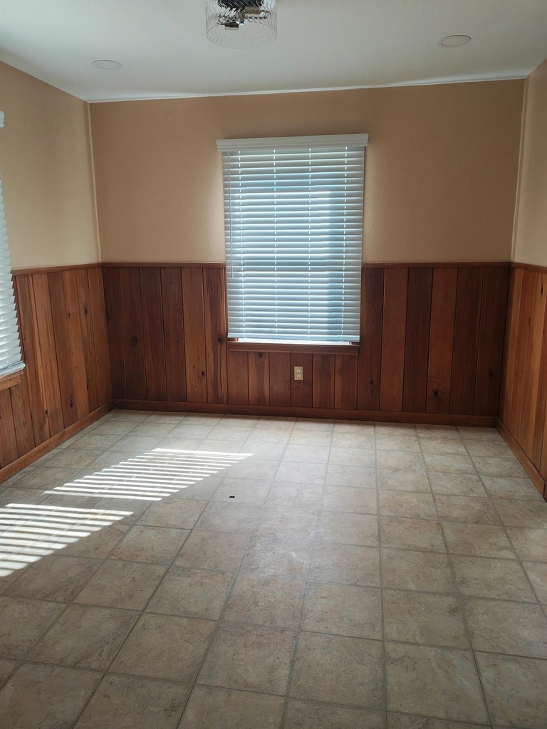 307 N Playdium Drive - Photo 4