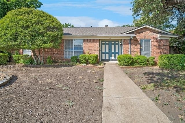 1903 N Floyd Road - Photo 0