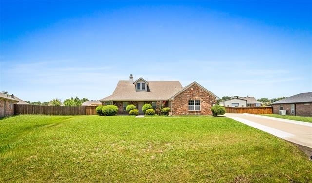 141 Shumard Drive - Photo 0