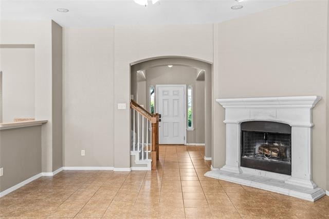 141 Shumard Drive - Photo 4