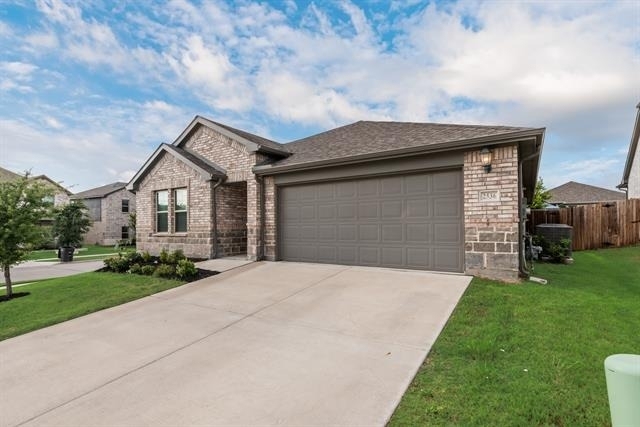 2536 Peoria Drive - Photo 3