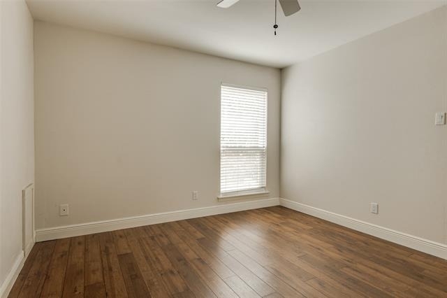 3907 Gilbert Avenue - Photo 2
