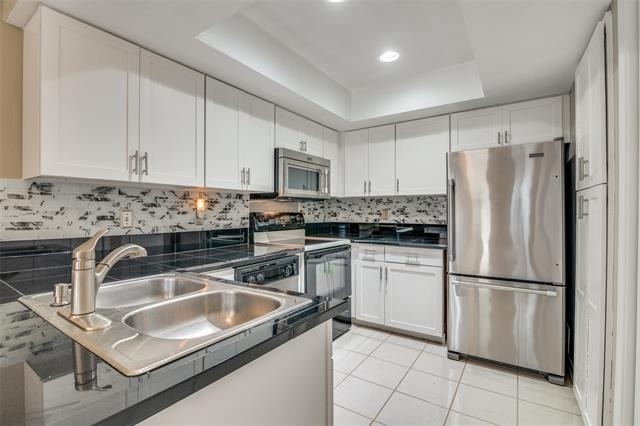 18040 Midway Road - Photo 11