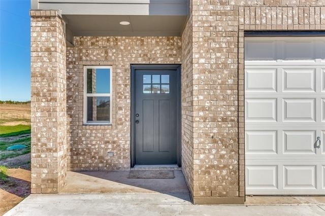 116 Dealva Court - Photo 0
