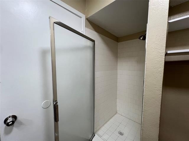 7041 Crosstimbers Lane - Photo 12