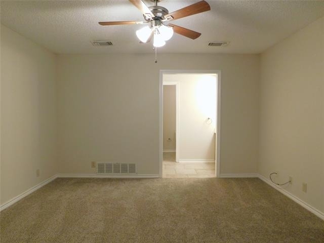 2204 Canterbury Court - Photo 13